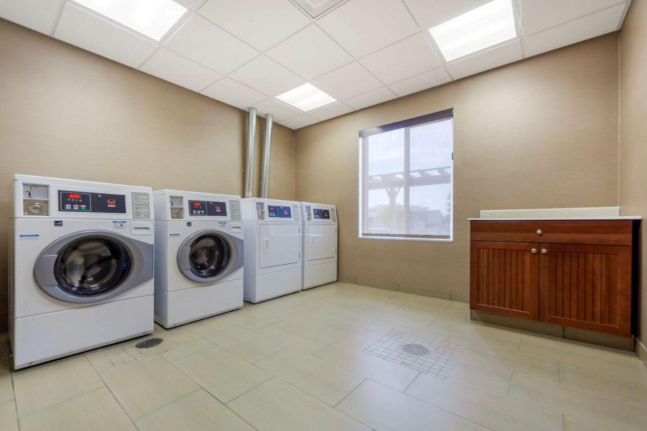 Comfort Suites La Vista Luaran gambar