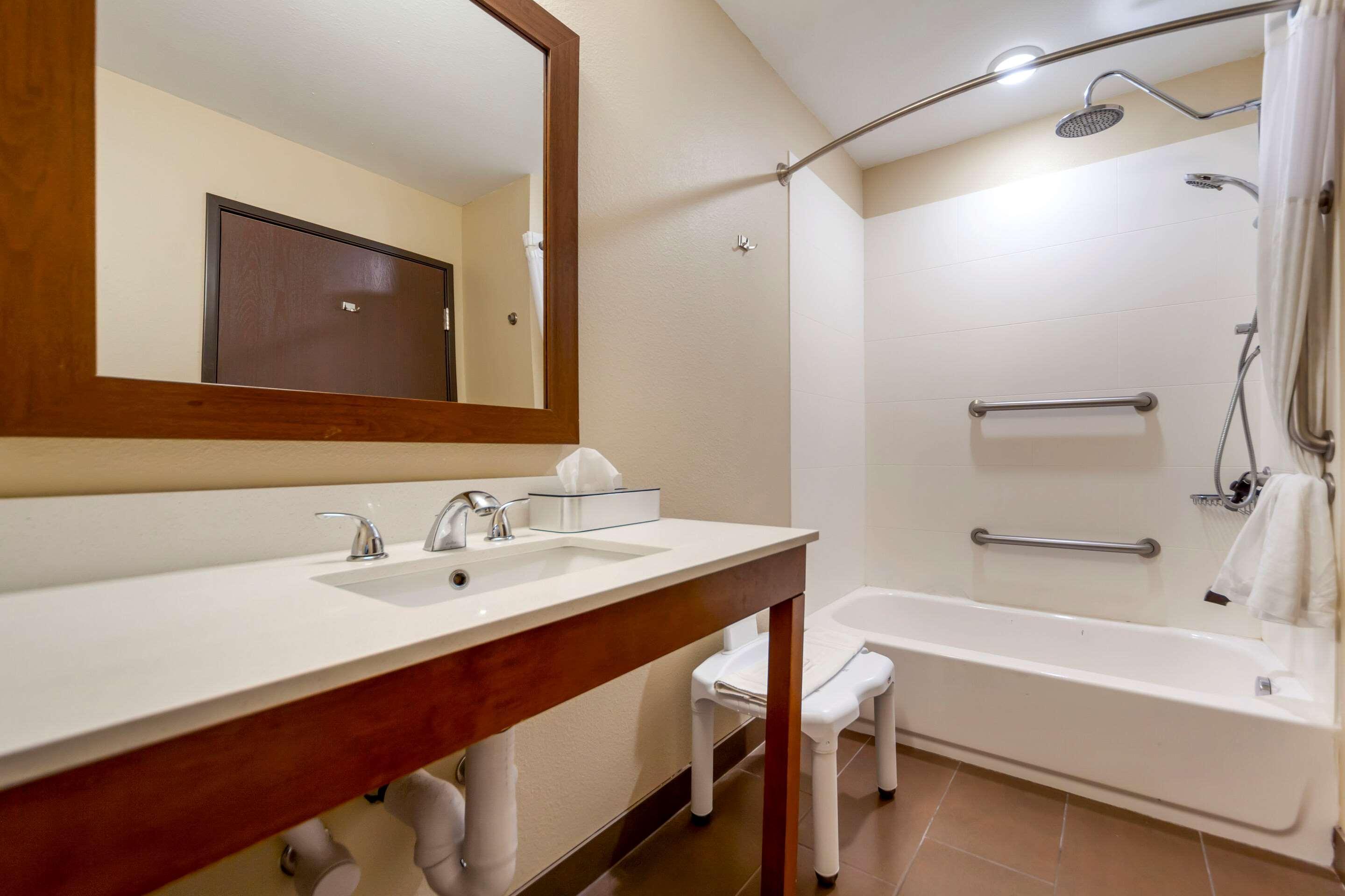 Comfort Suites La Vista Luaran gambar