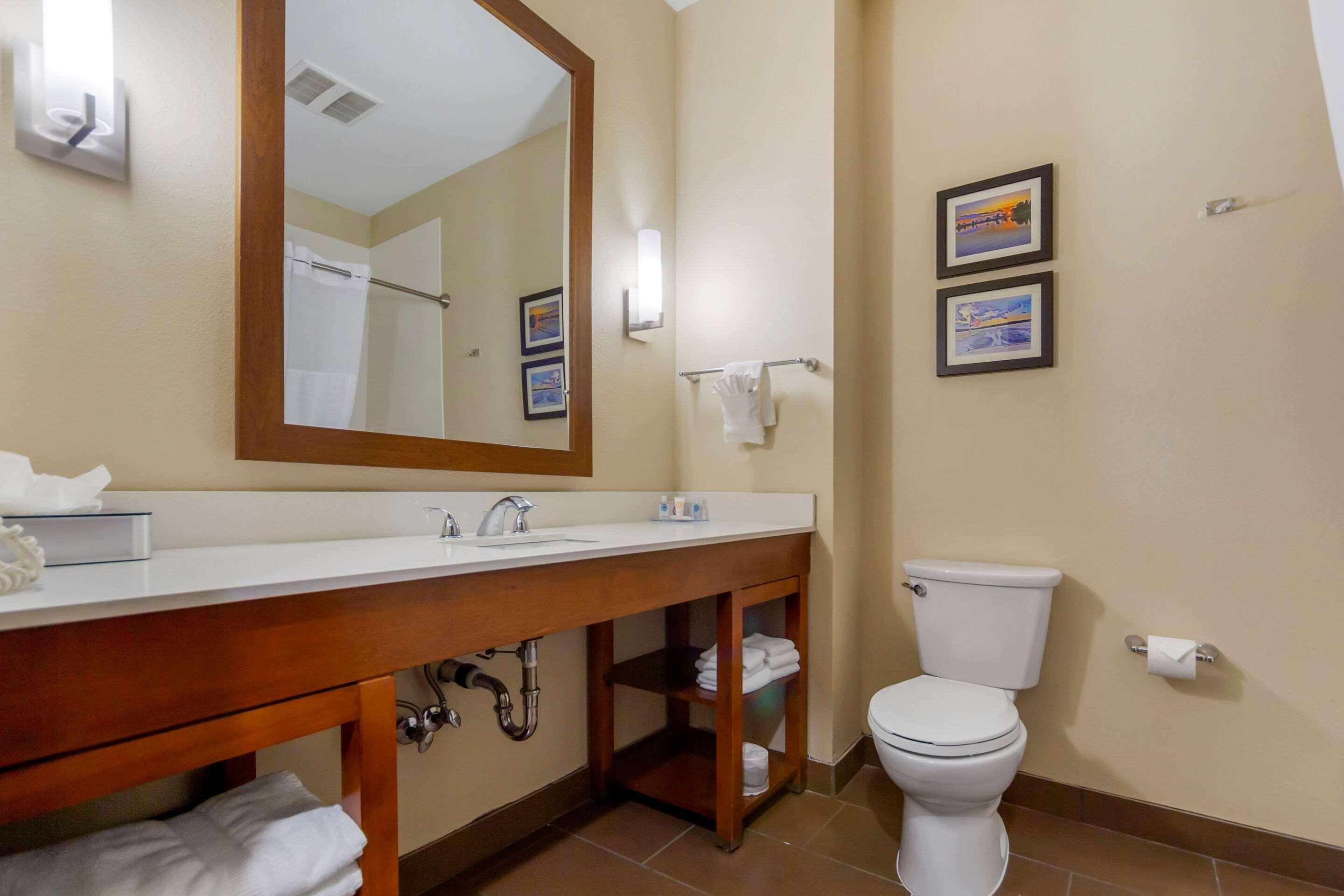 Comfort Suites La Vista Luaran gambar