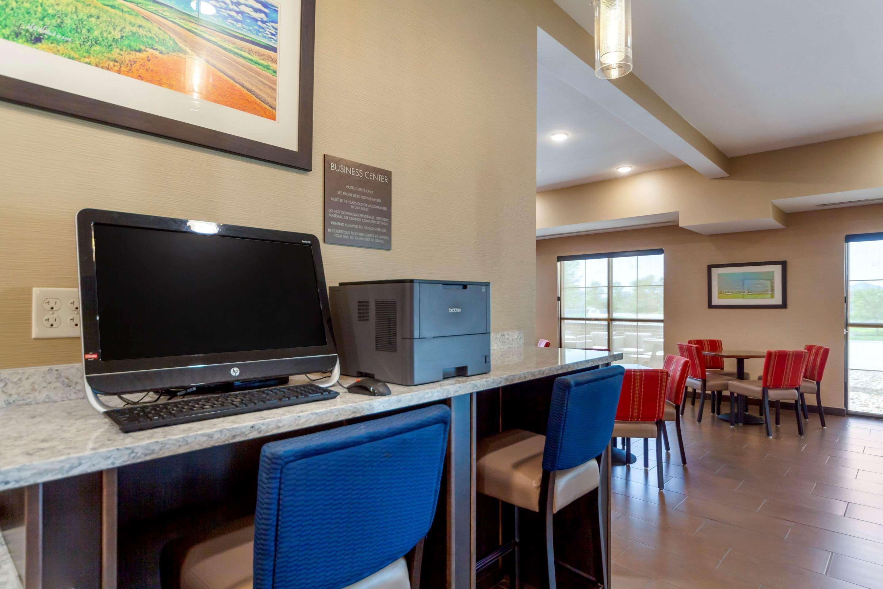 Comfort Suites La Vista Luaran gambar